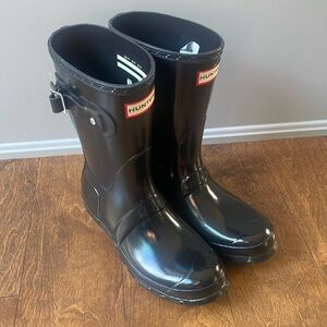 Hunter high gloss black mid high boots